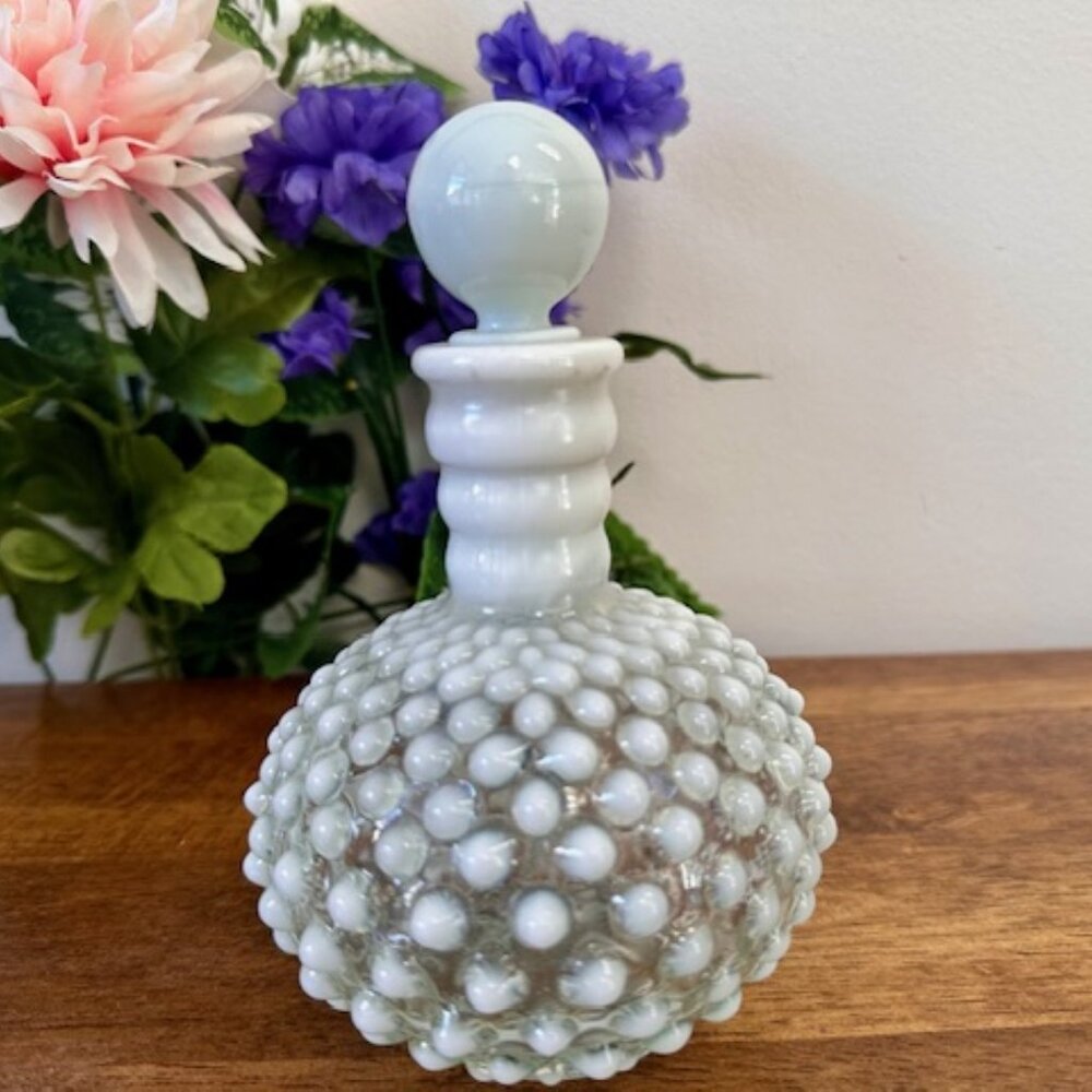 Vintage Fenton Hobnail Perfume Bottle Opalescent Blue Green Glass‎ Vanity Decor